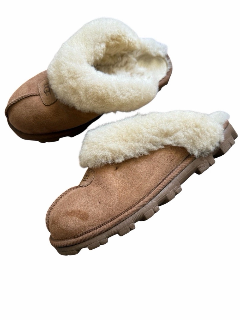 Women's Ugg Slippers Coquette Color:
Chestnut Size US 7, EU 38, UK 5 - Picture 5 of 15